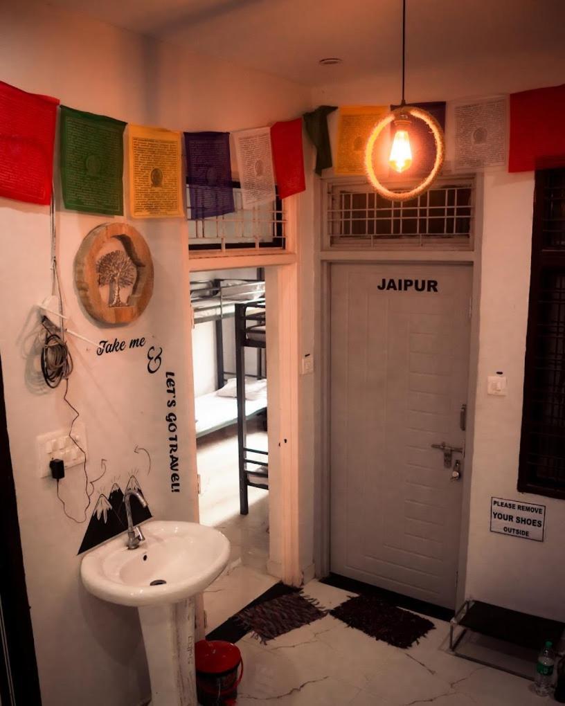 Olt Hostel Rishīkesh Zewnętrze zdjęcie